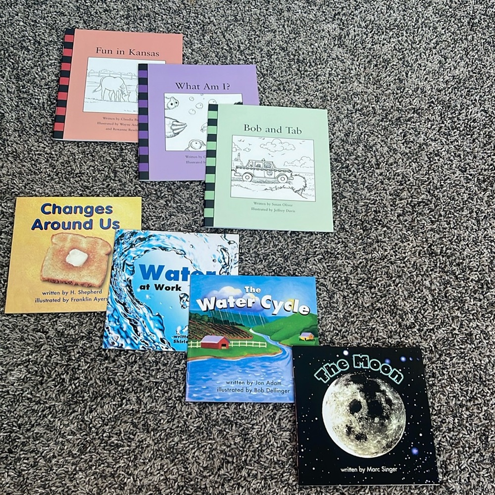Books: Kids Bundle of 7 books for new readers